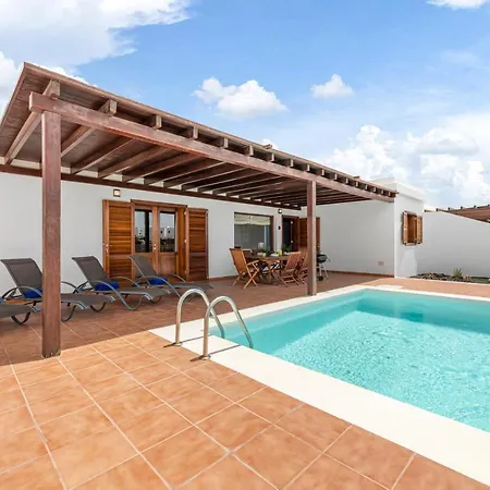 Lanzarote 3 Islas - Pool Heated Βίλα